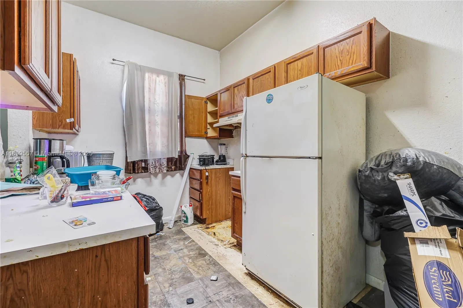 6960 NW 4th Ave # 3, Miami FL 33150