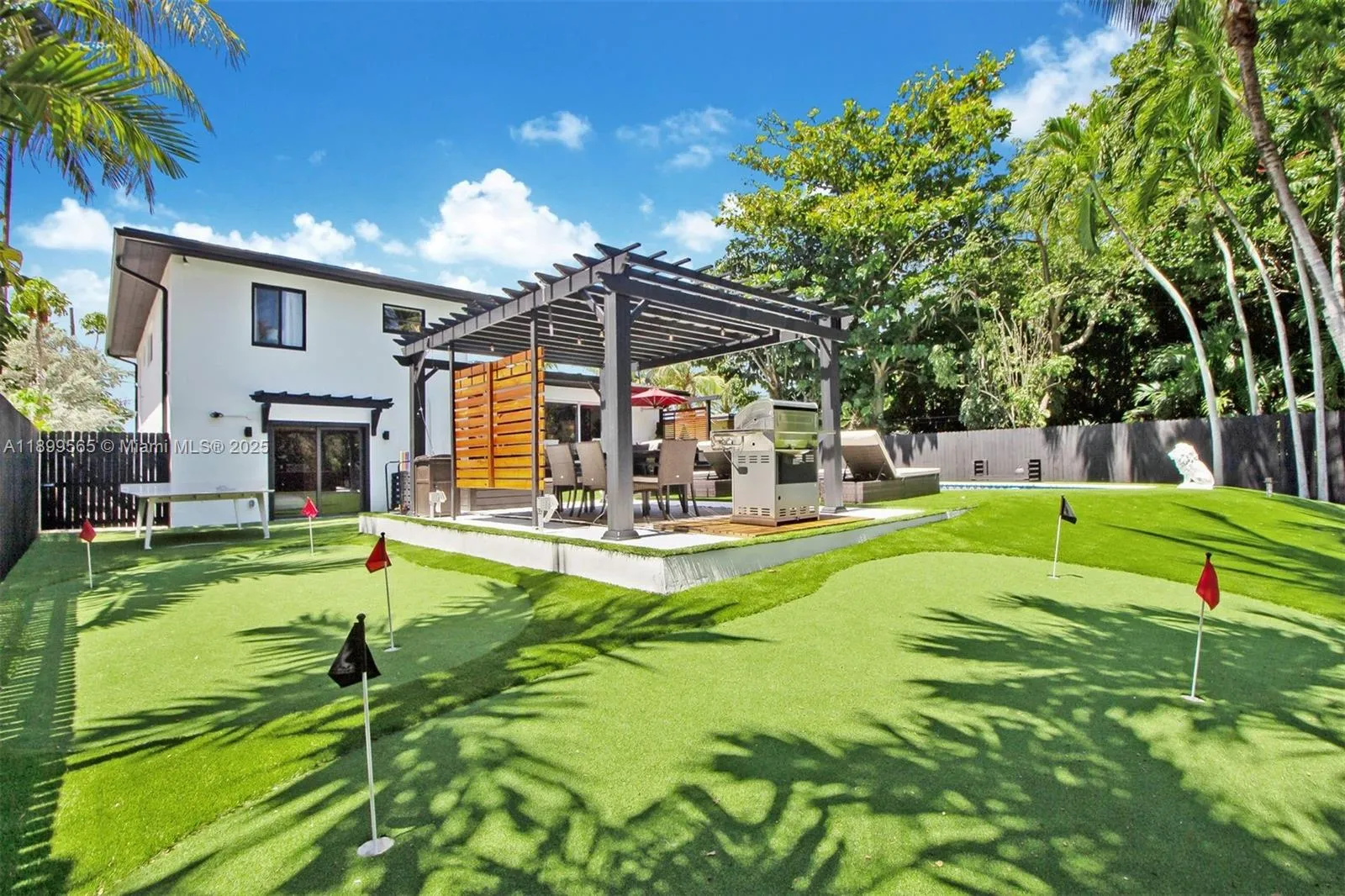 11975 W Biscayne Canal Rd, Miami FL 33161