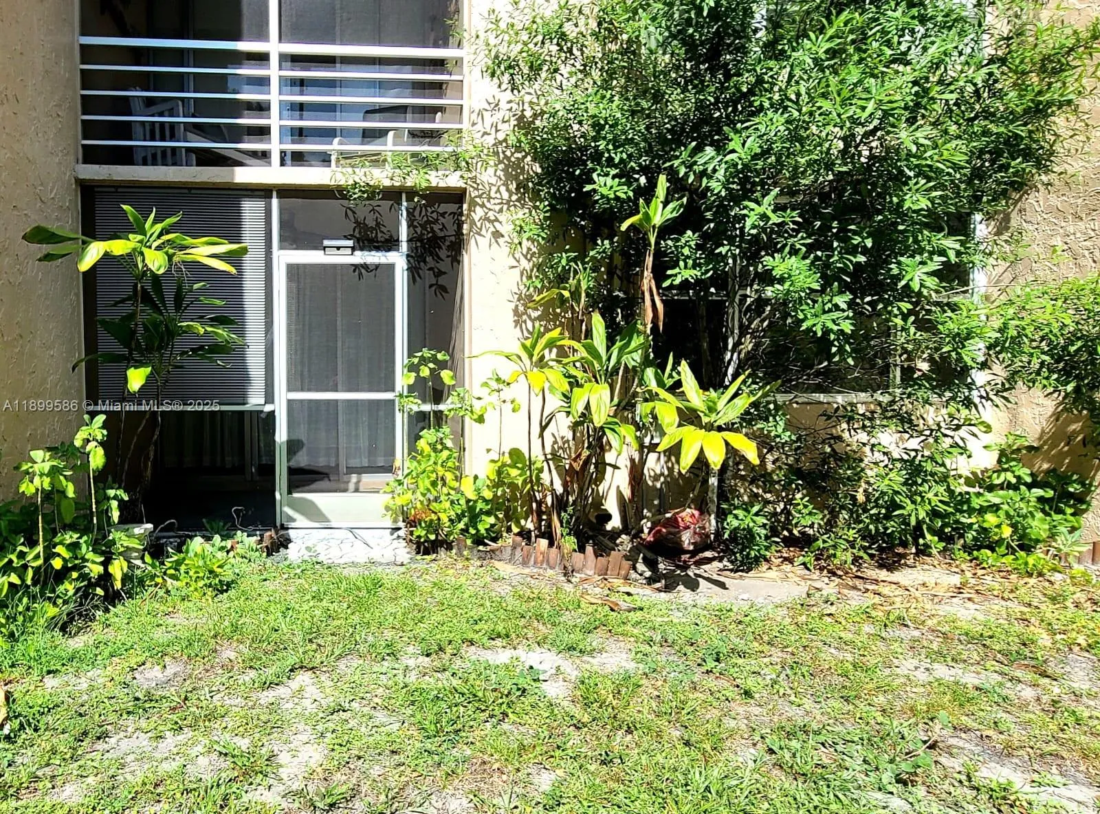 9410 Live Oak Pl # 109, Davie FL 33324
