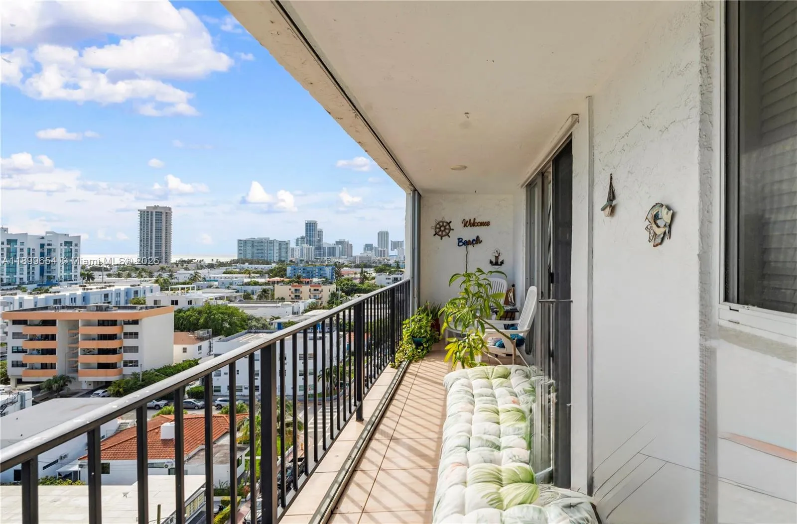 7850 Byron Ave # 1004, Miami Beach FL 33141