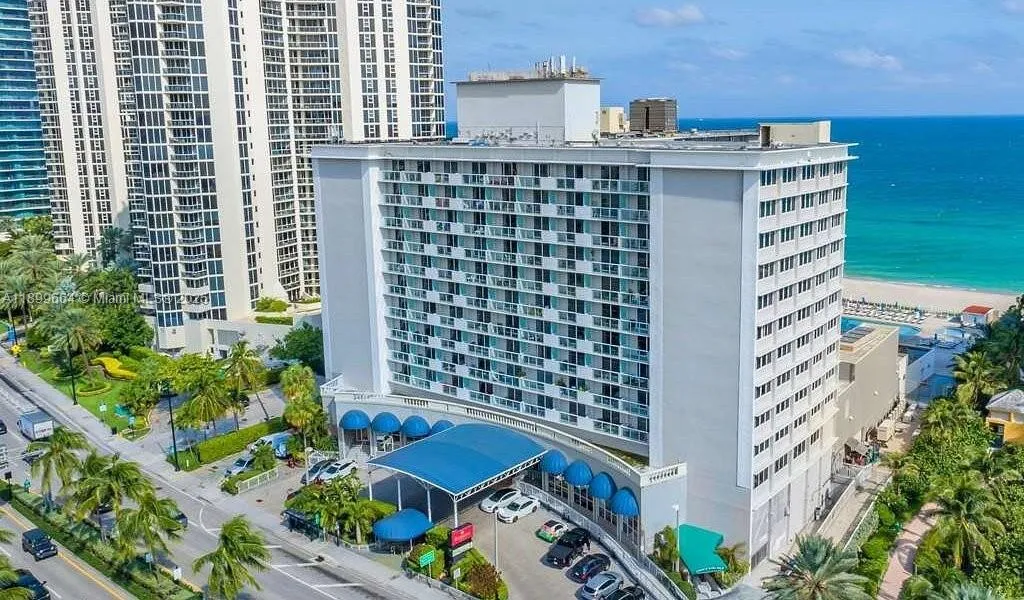 19201 Collins Ave # 831, Sunny Isles Beach FL 33160