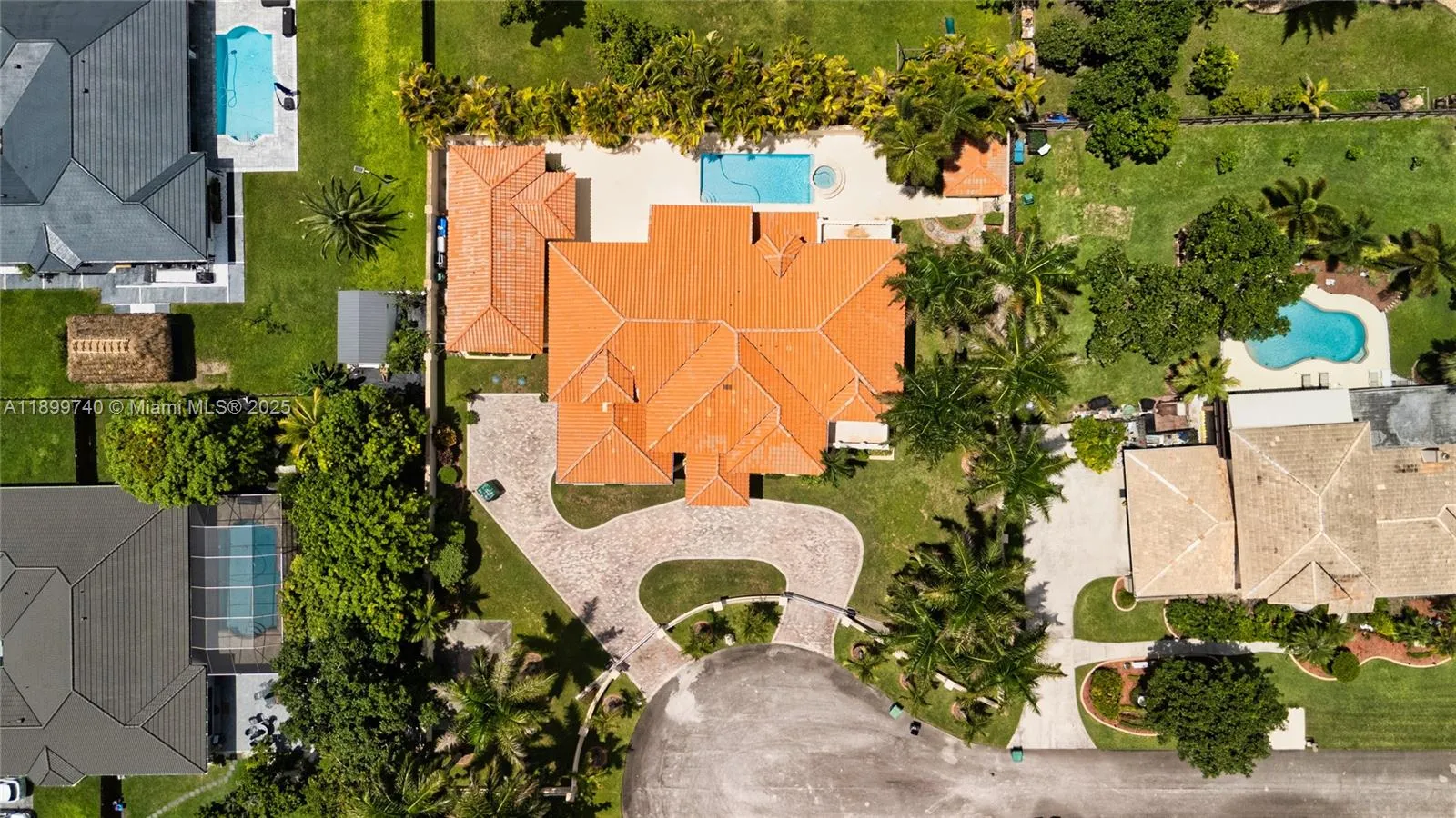 19504 SW 135th Ct, Miami FL 33177