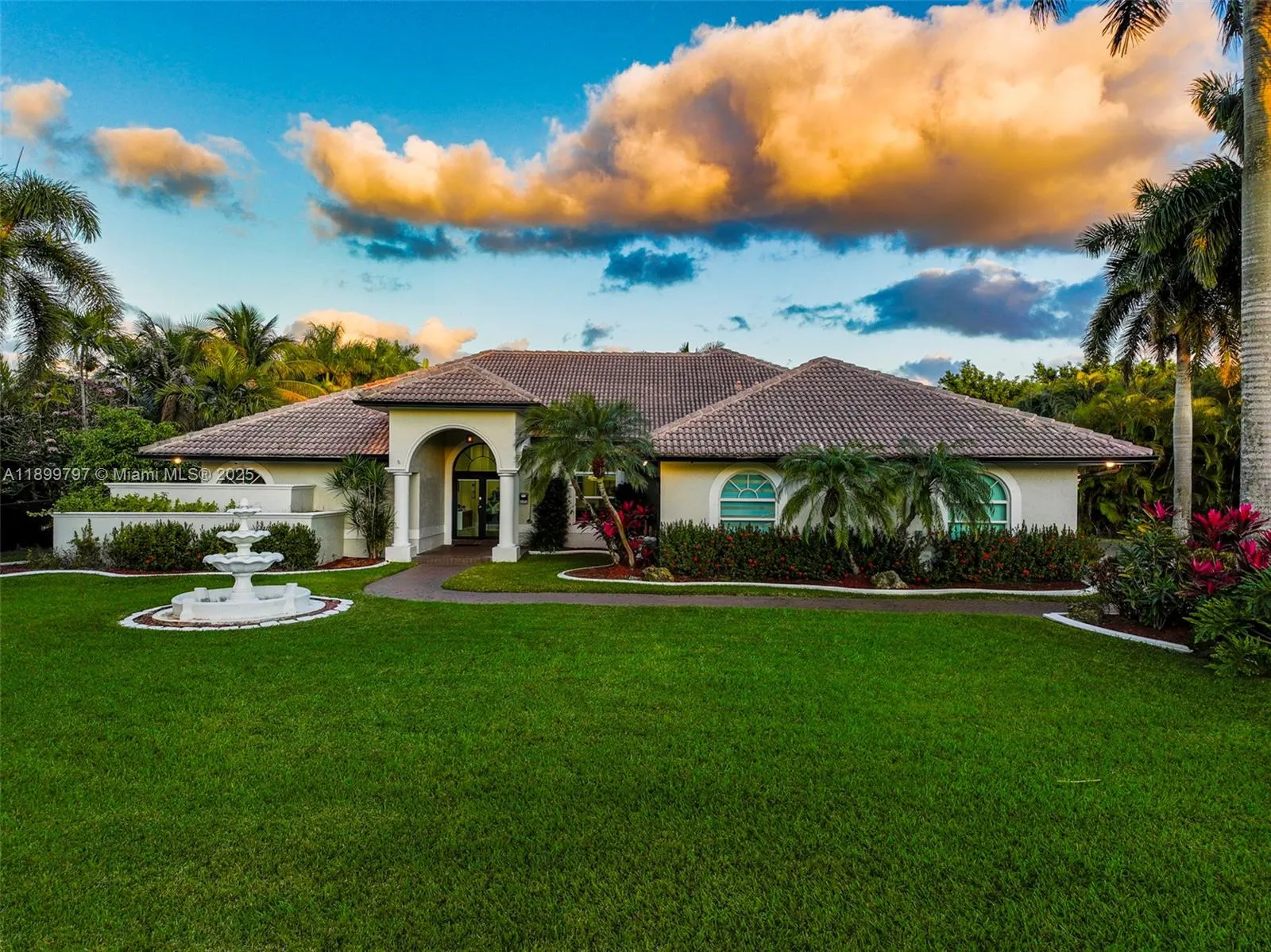 3152 SW 147th Ave, Davie FL 33330