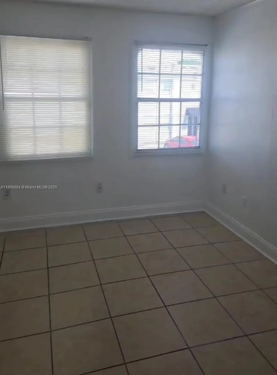 2777 L B MCLEOD RD # C, Orlando FL 32805