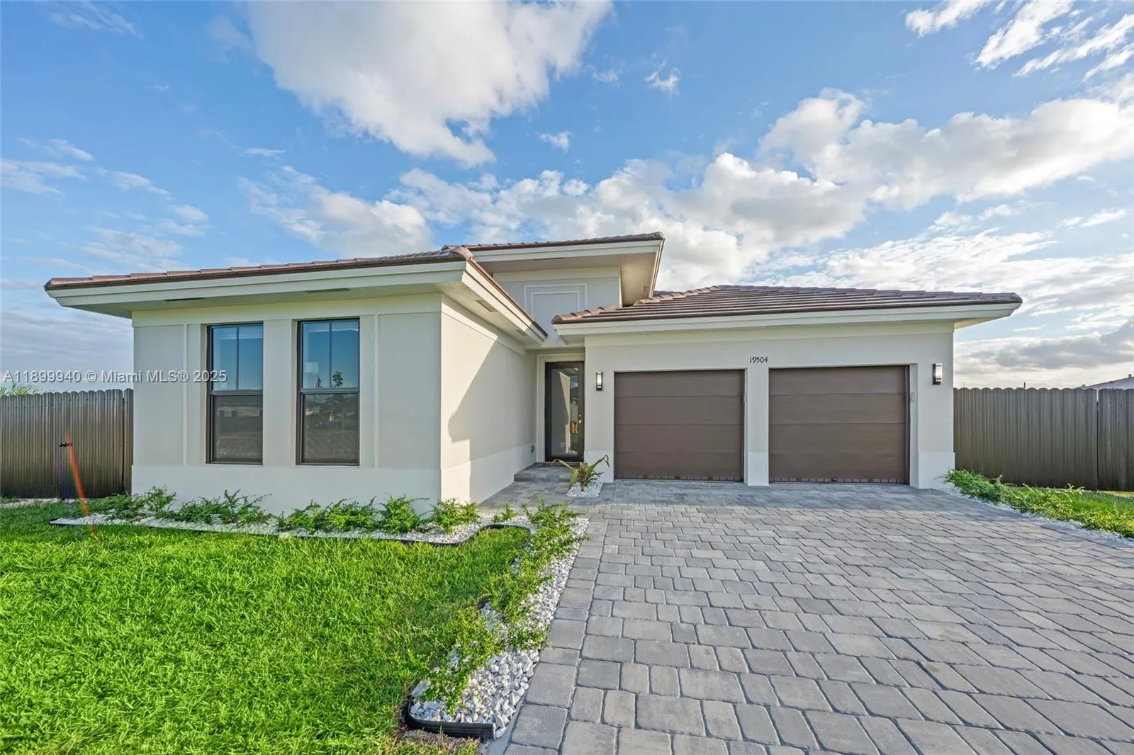 19504 SW 324th St, Homestead FL 33030
