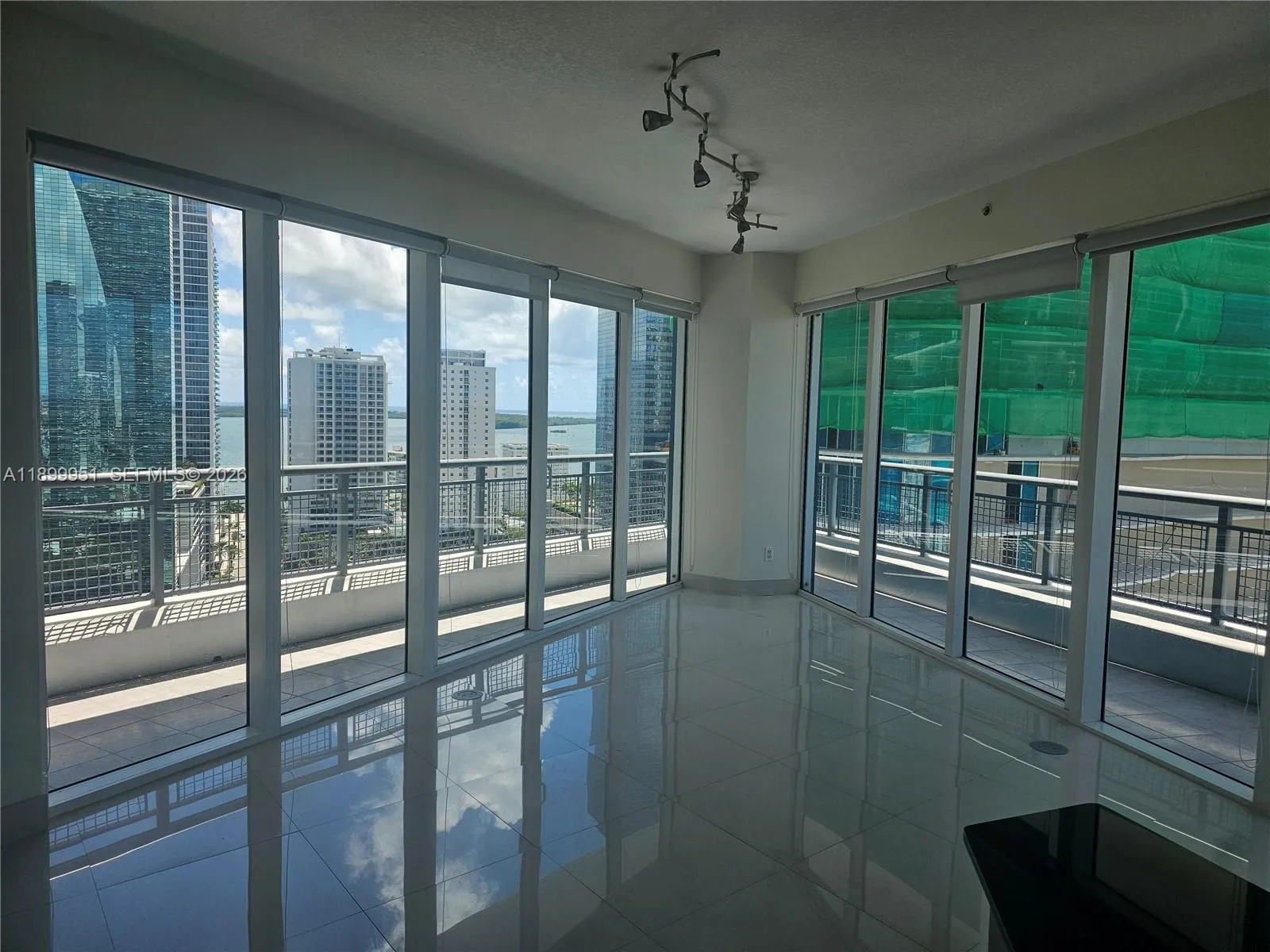 2 bedroom 2 bath for sale at 60 SW 13 St # 1900, Miami FL 33130