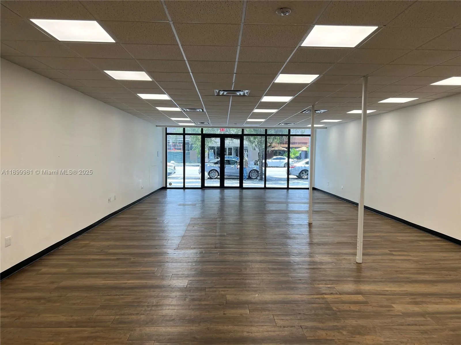 308 Miracle Mile, Coral Gables FL 33134