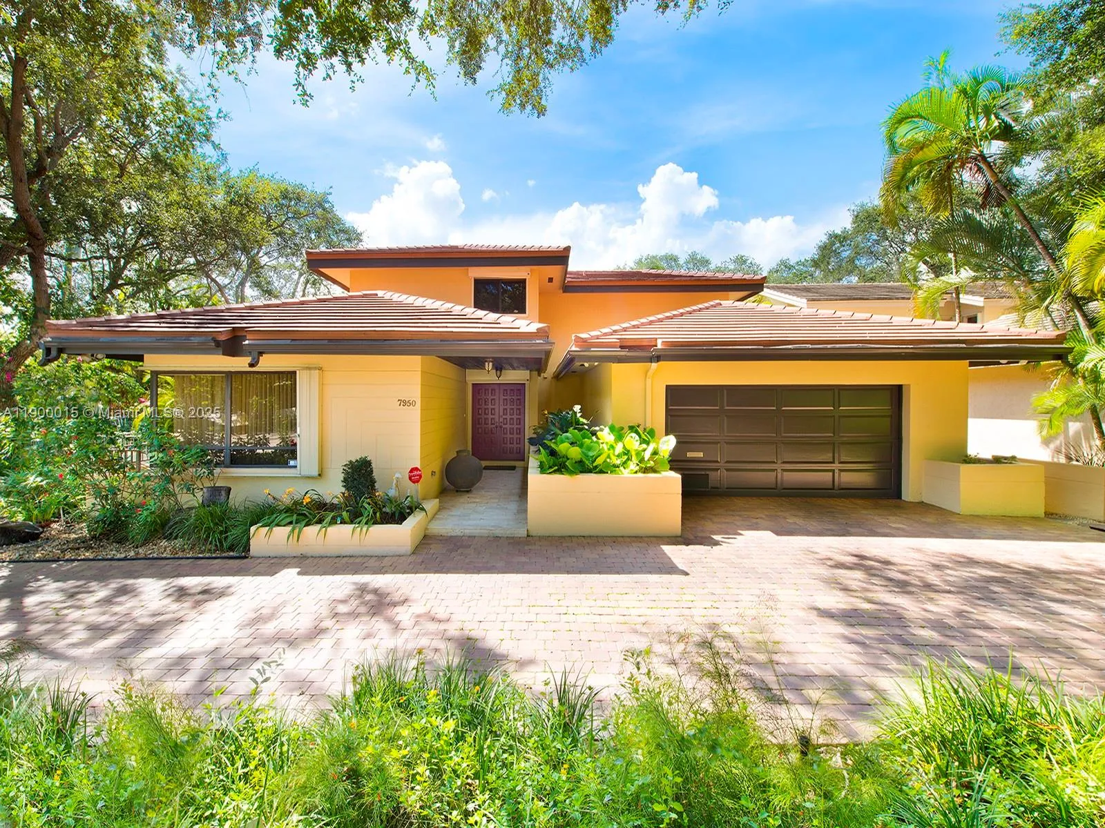 4 bedroom 3 bath for sale at 7950 Old Cutler Rd, Coral Gables FL 33143