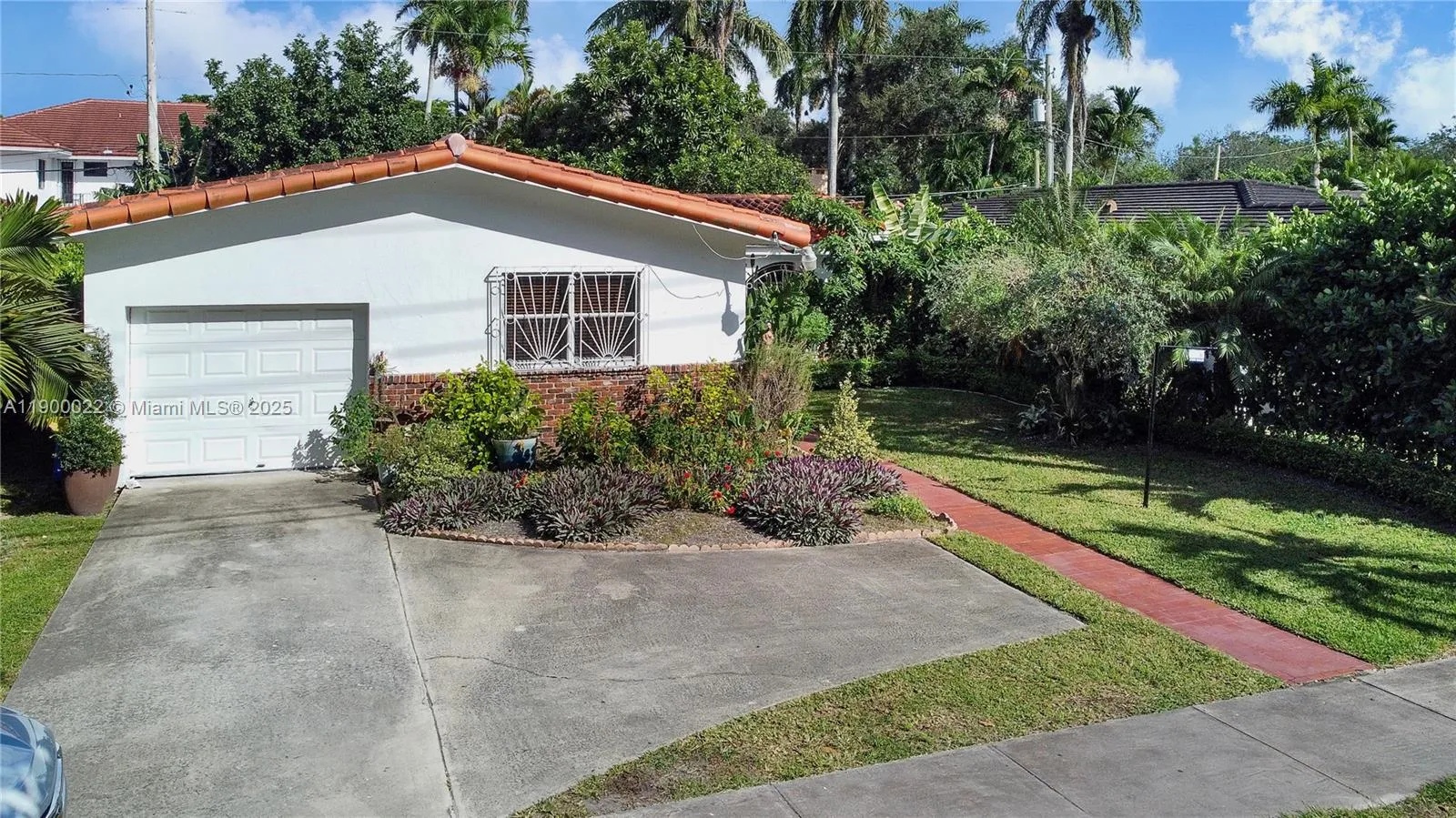 2711 Red Rd, Coral Gables FL 33155