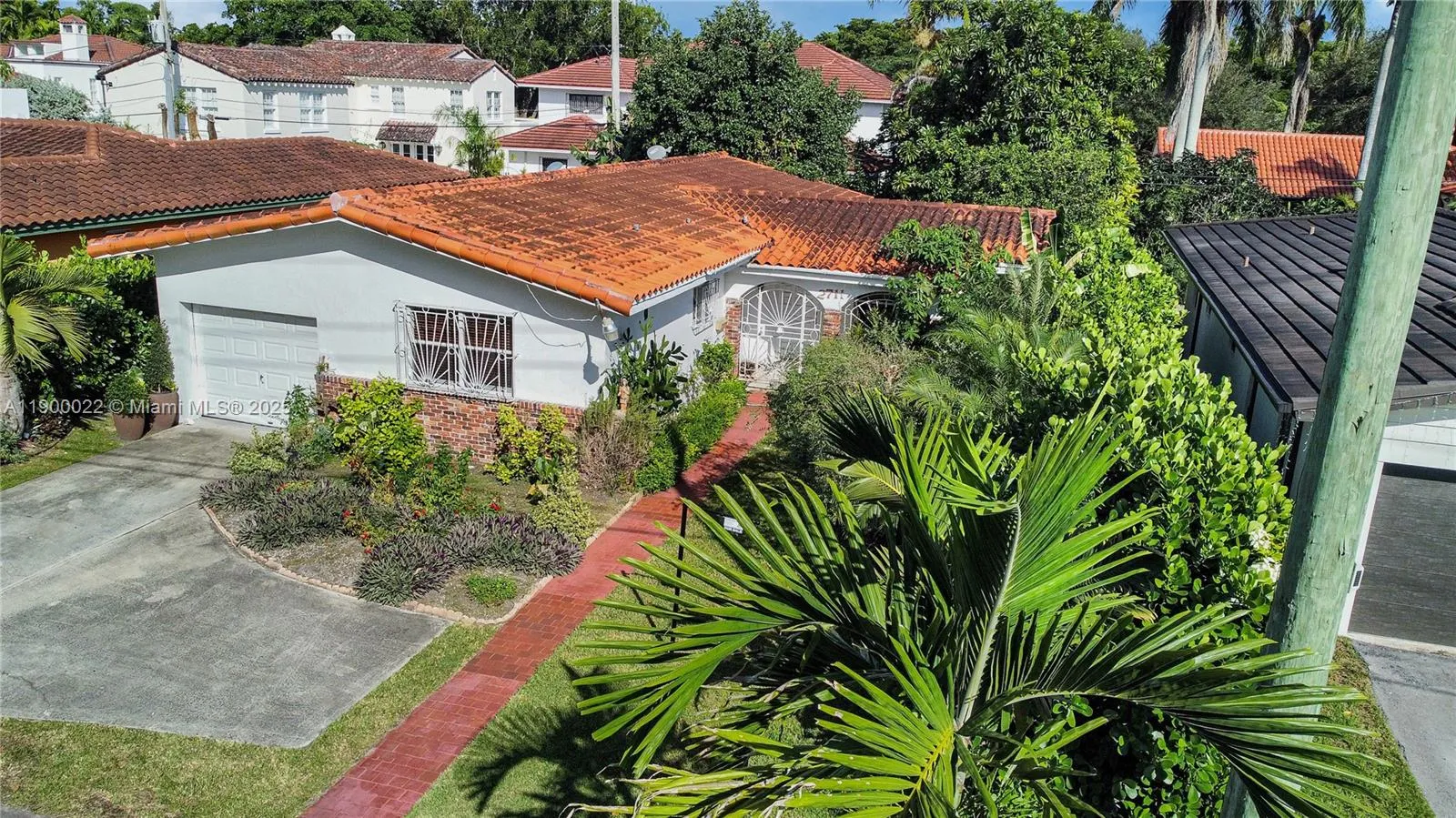 2711 Red Rd, Coral Gables FL 33155