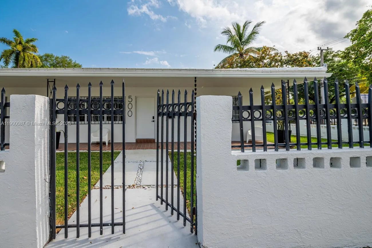 510 NE 66th St, Miami FL 33138