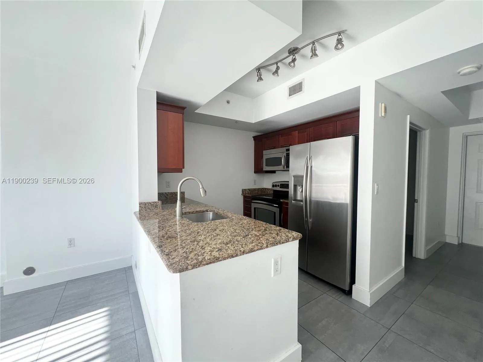 7275 SW 90th Way # 205, Miami FL 33156