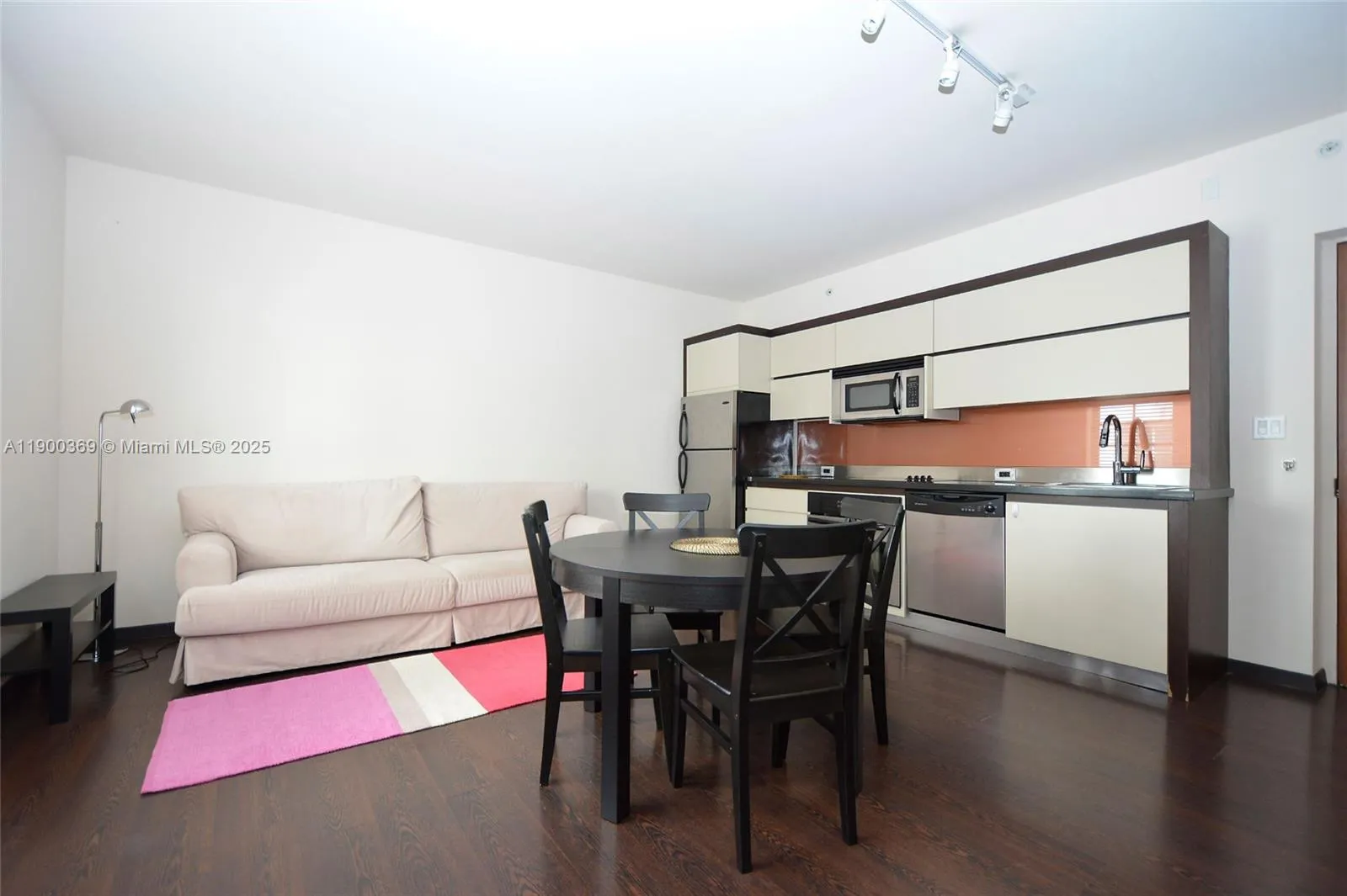 435 21st St # 205, Miami Beach FL 33139