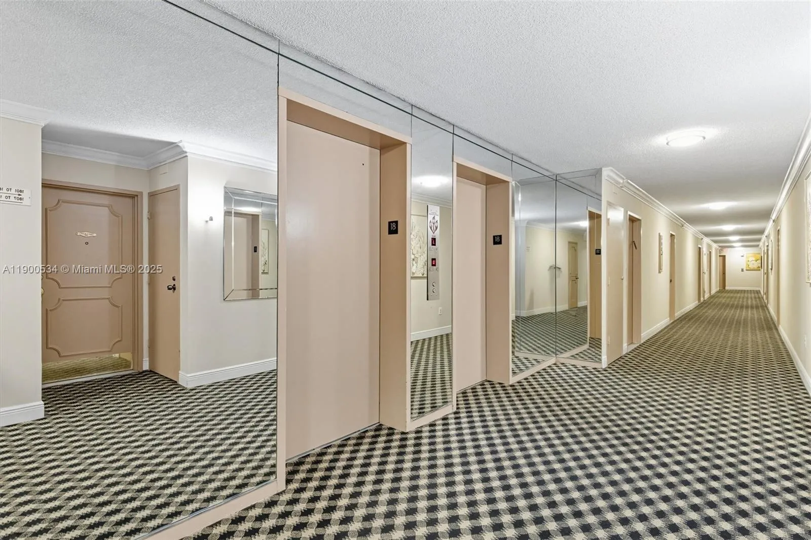 1833 S Ocean Dr # 1809, Hallandale Beach FL 33009