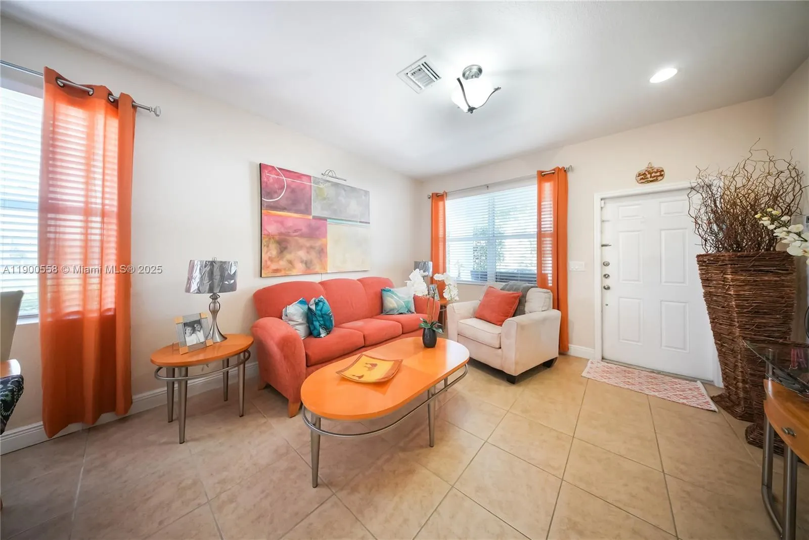 5 bedroom 2 bath for sale at 3076 SE 4th Ct, Homestead FL 33033