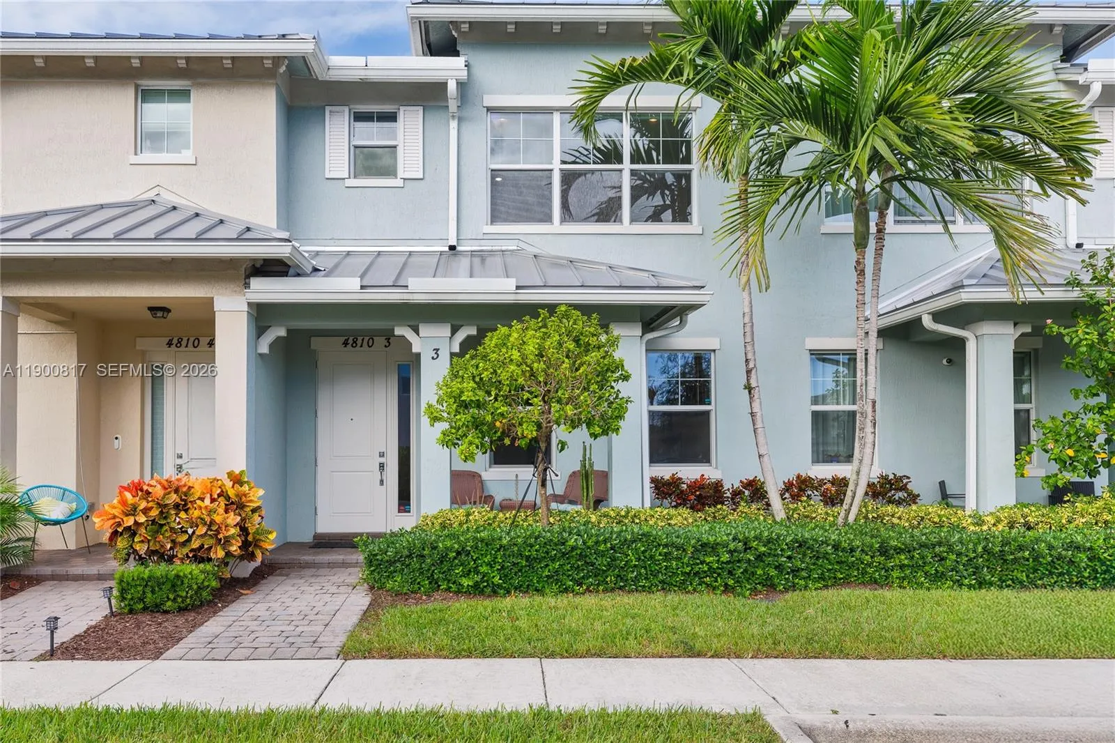 3 bedroom 2 bath for sale at 4810 Eucalyptus Dr # 3, Hollywood FL 33021