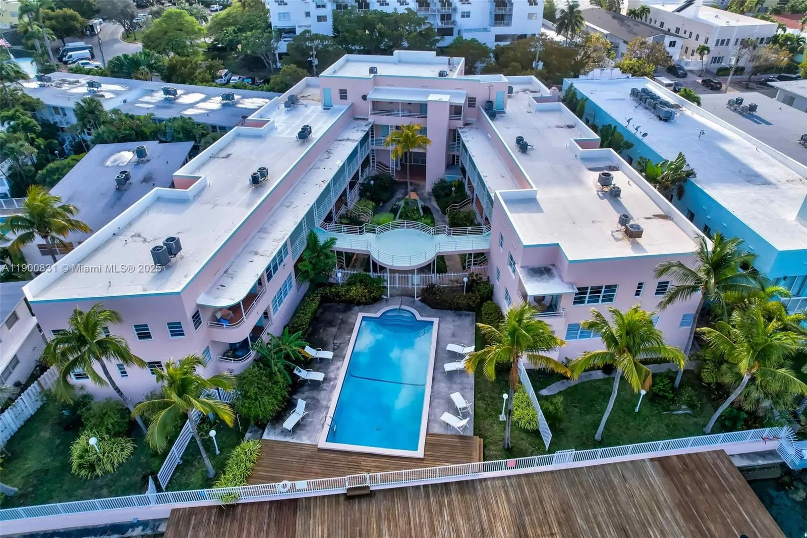 6881 Bay Dr # 7, Miami Beach FL 33141