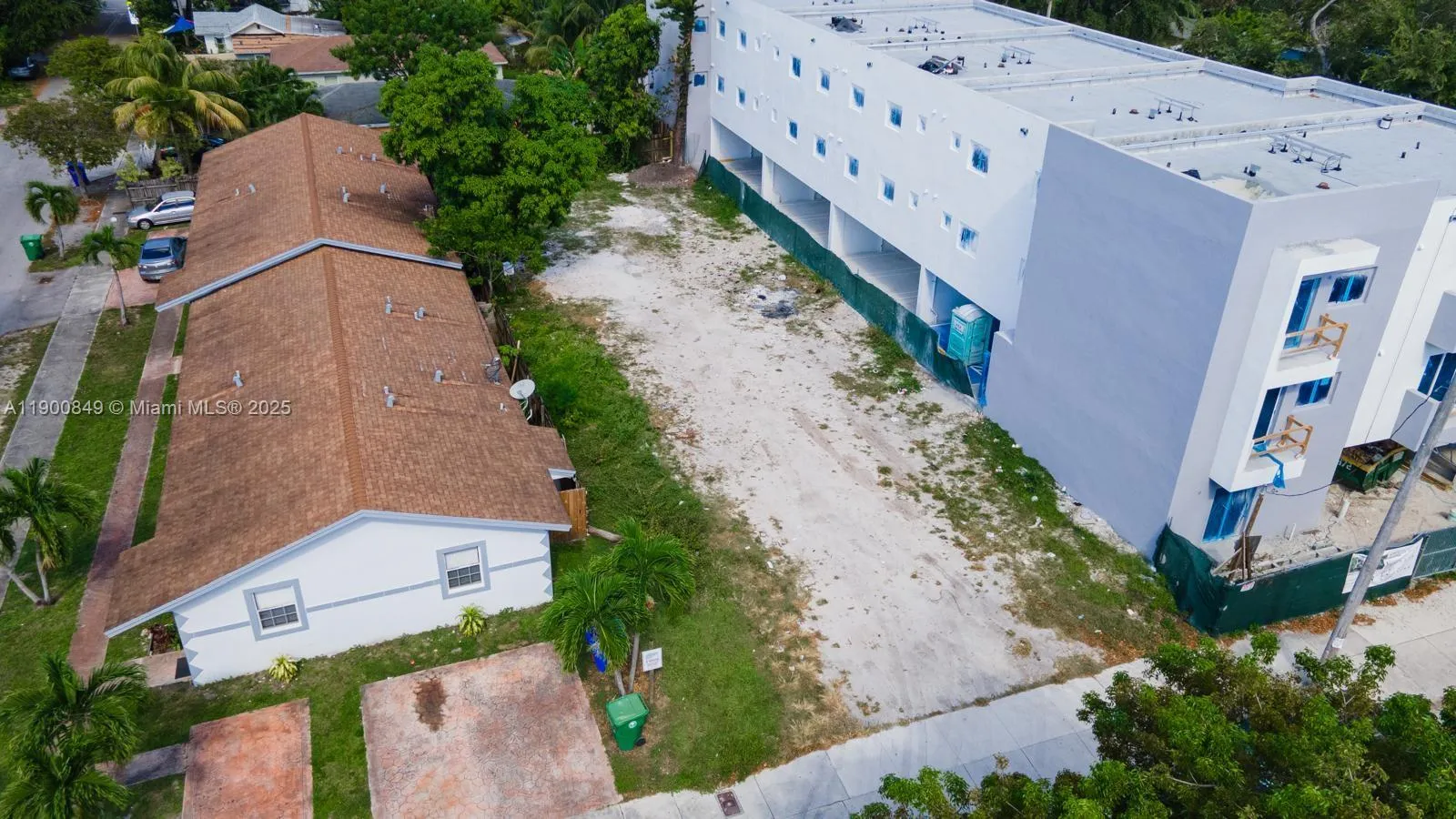 for sale at 155 NW 59th St, Miami FL 33127