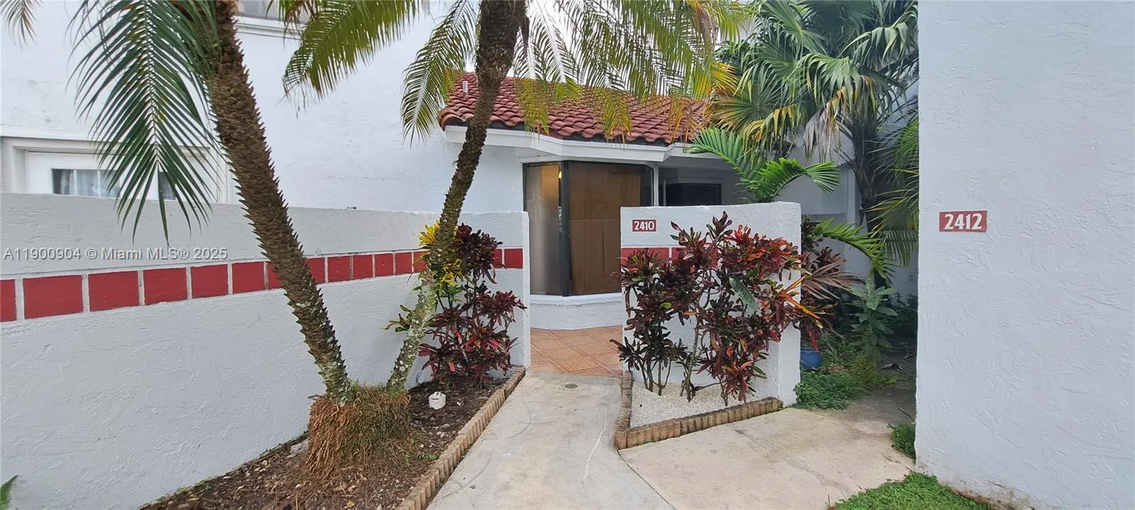 3 bedroom 2 bath for sale at 2410 San Remo Cir, Homestead FL 33035