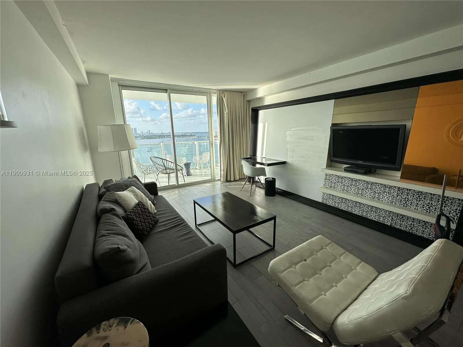 1100 West Ave # 1520, Miami Beach FL 33139