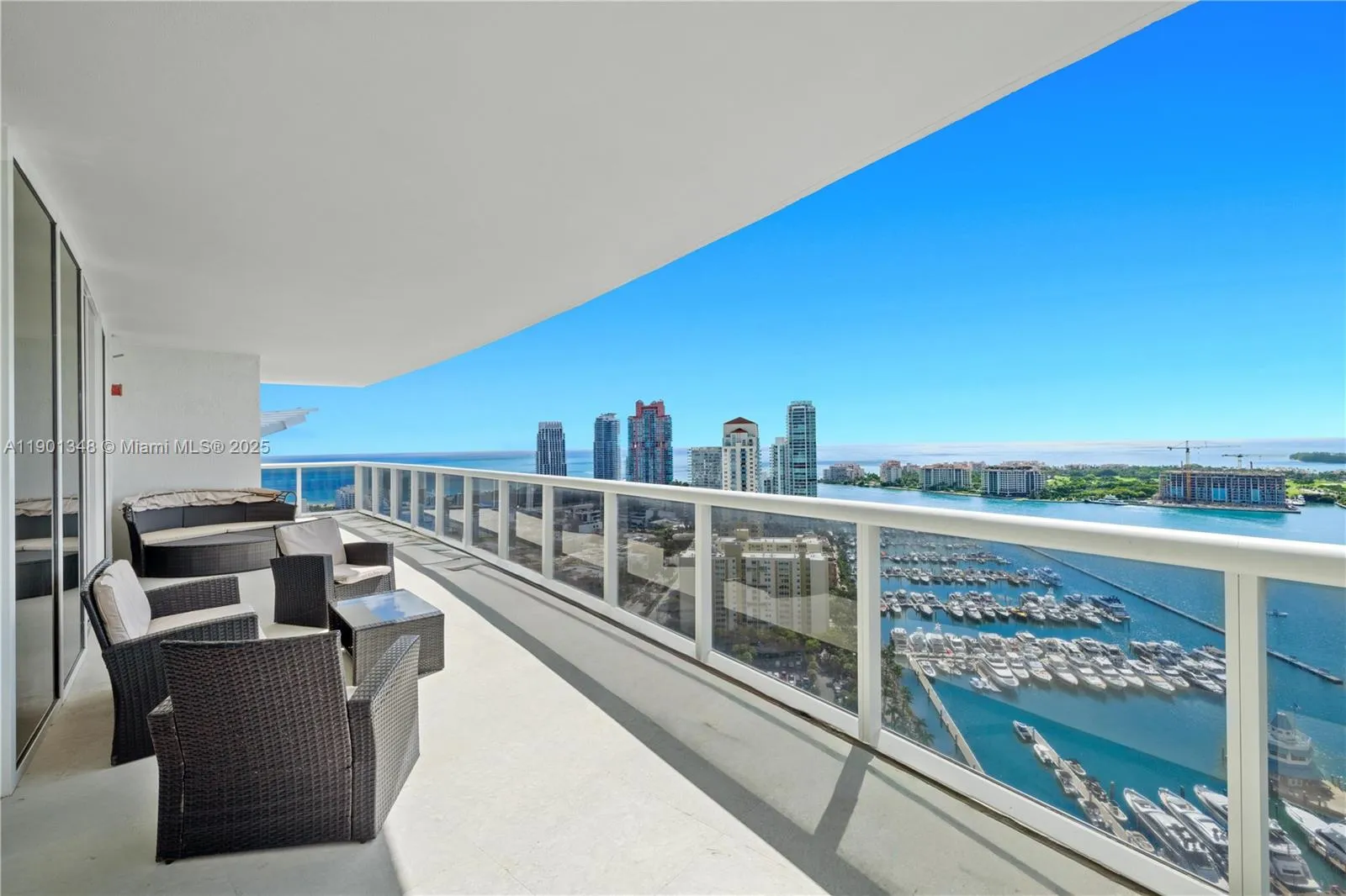 400 Alton Rd # 3006, Miami Beach FL 33139