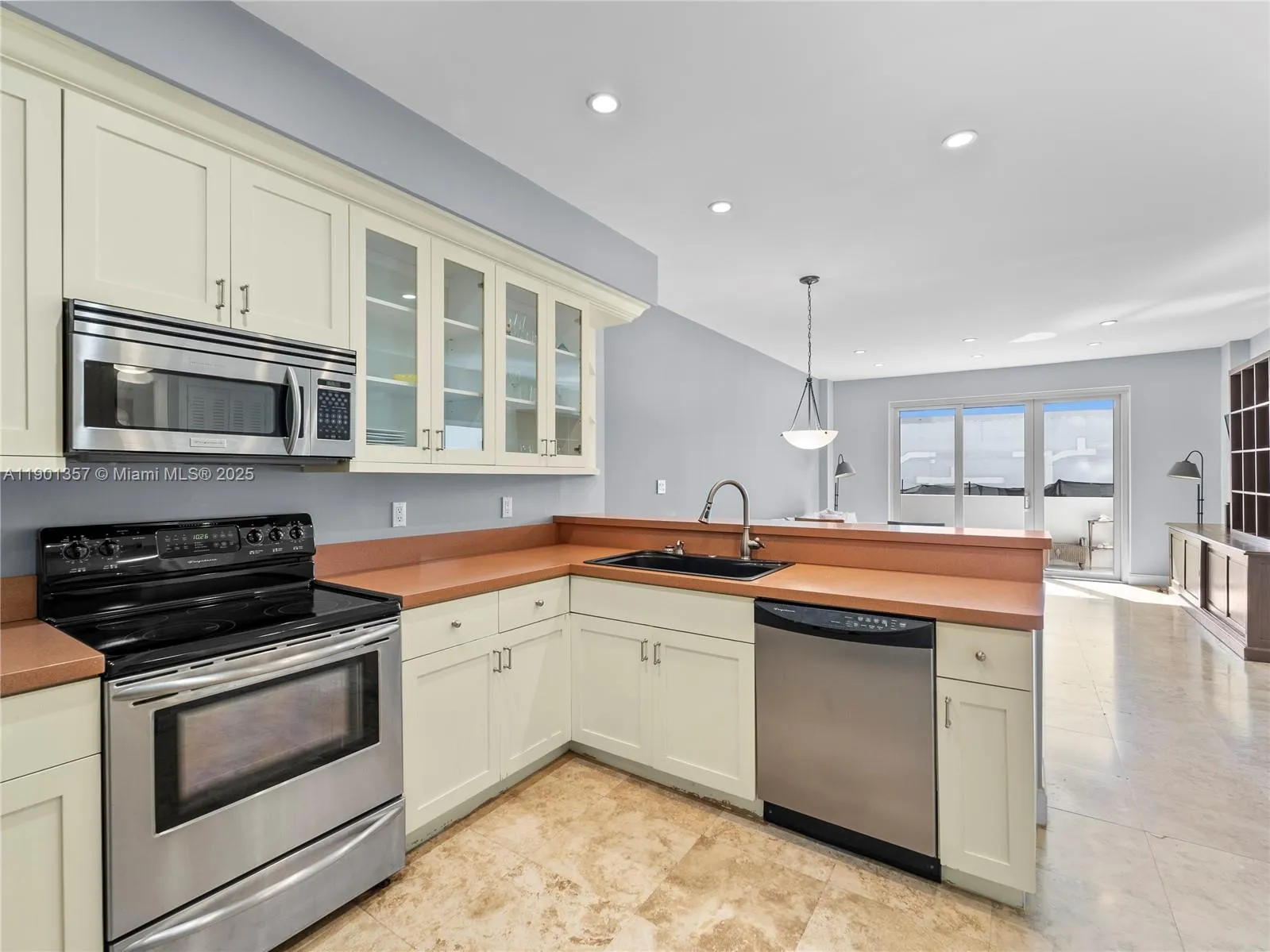 5 Island Ave, Miami Beach FL 33139