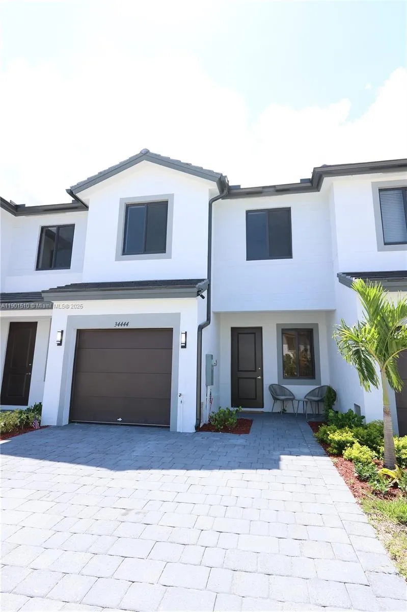 4 bedroom 2 bath for sale at 18983 SW 345th Ter, Homestead FL 33034