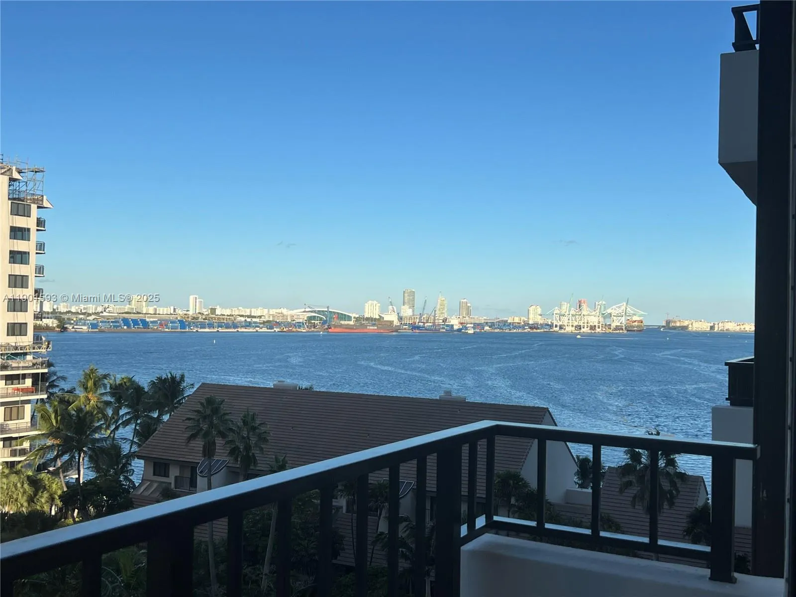 2 bedroom 2 bath for sale at 520 Brickell Key Dr # A900, Miami FL 33131
