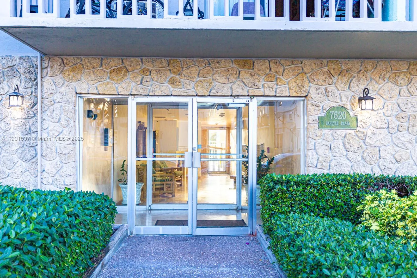 7620 Carlyle Ave # 205, Miami Beach FL 33141