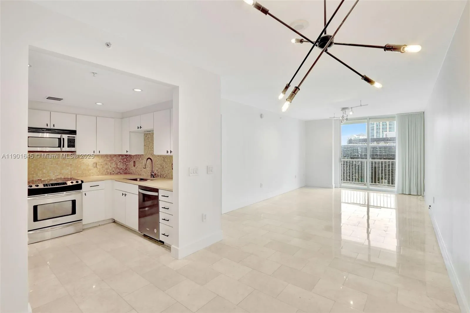2 bedroom 2 bath for sale at 1250 S Miami Ave # 2206, Miami FL 33130