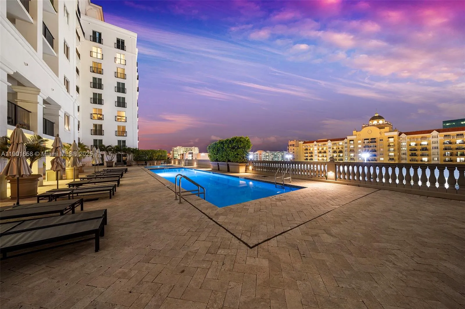 10 Aragon Ave # 1417, Coral Gables FL 33134