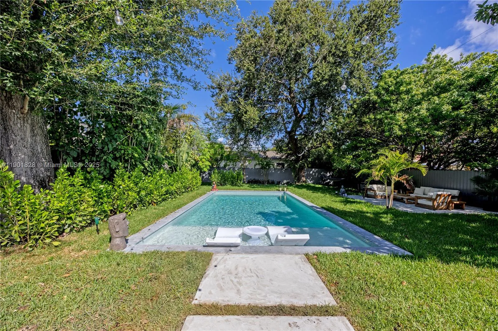 11 NW 45th St, Miami FL 33127