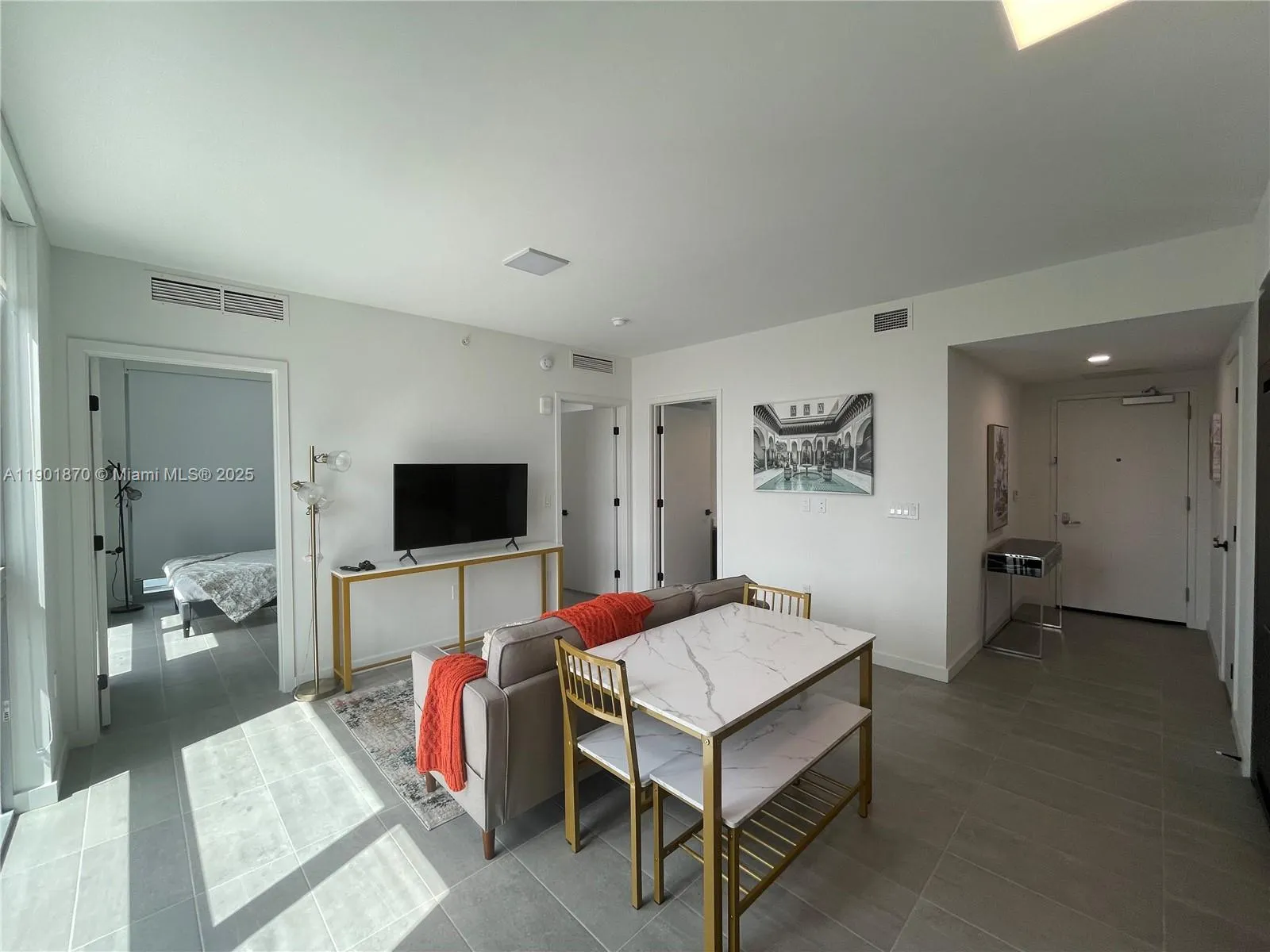 2 bedroom 1 bath for sale at 227 NE 2nd St # 1606, Miami FL 33132