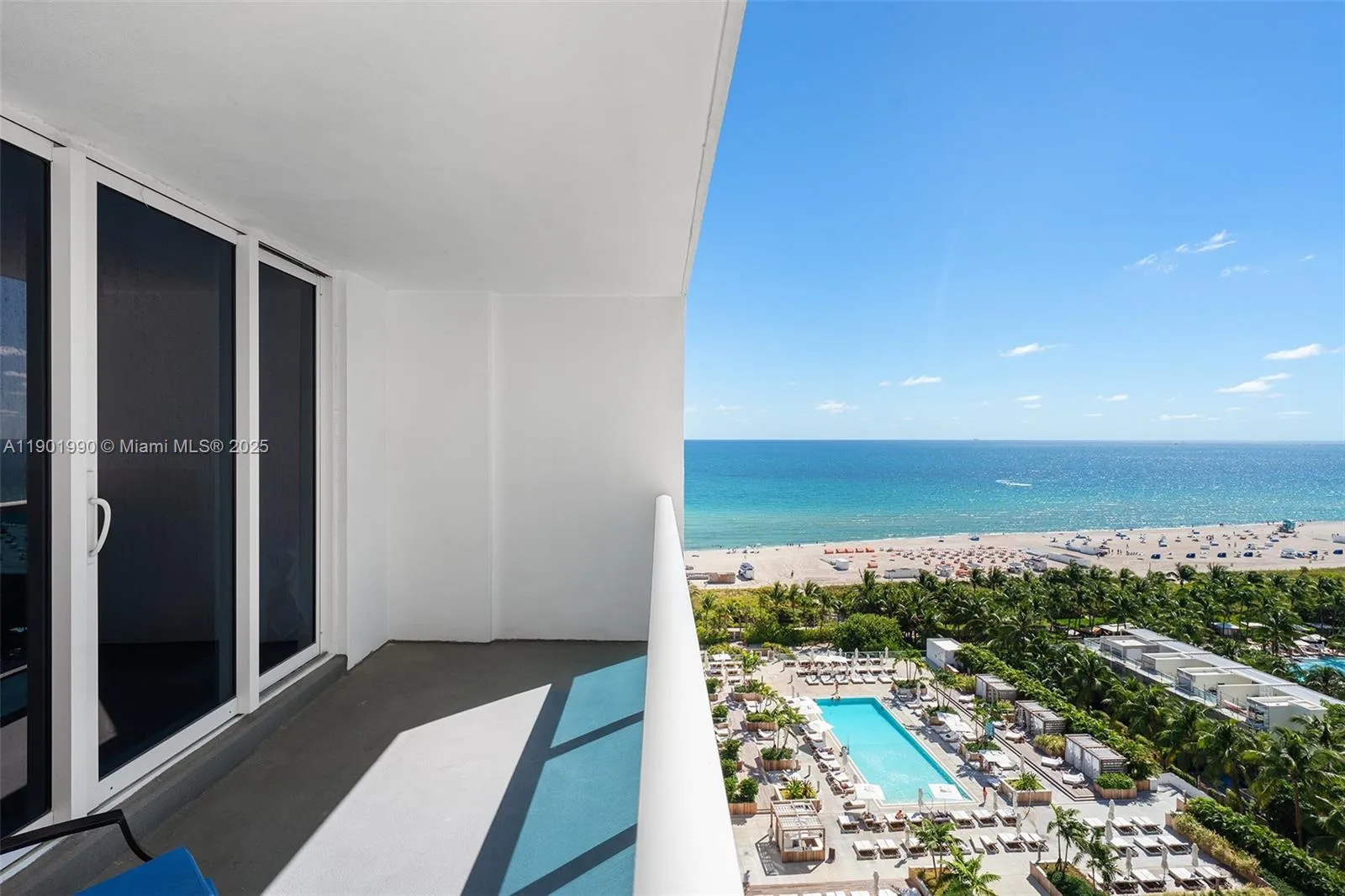 1 bedroom 1 bath for sale at 2301 Collins Ave # 1501, Miami Beach FL 33139