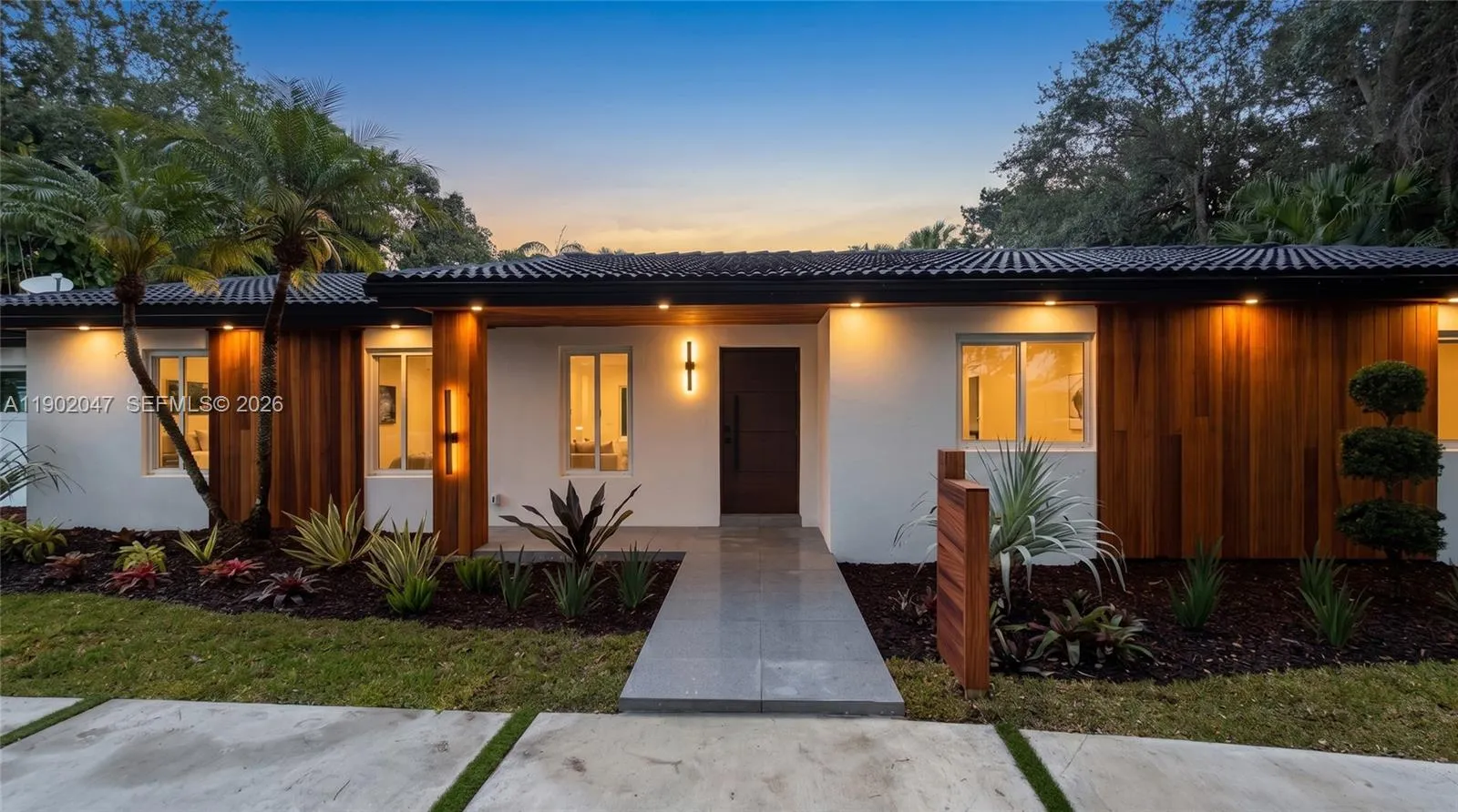 15321 SW 82nd Ave, Palmetto Bay FL 33157