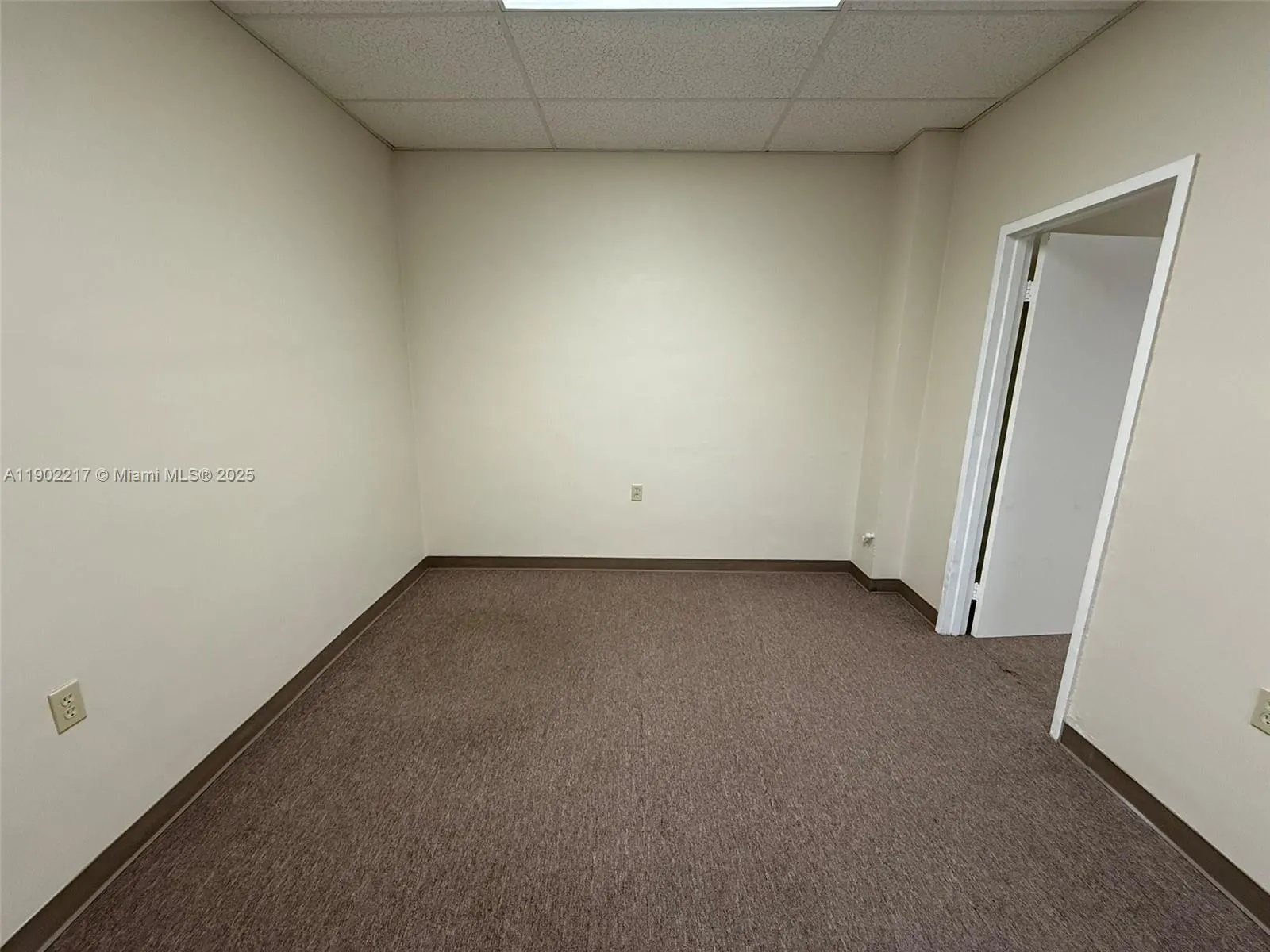 220 Miracle Mile # B229, Coral Gables FL 33134