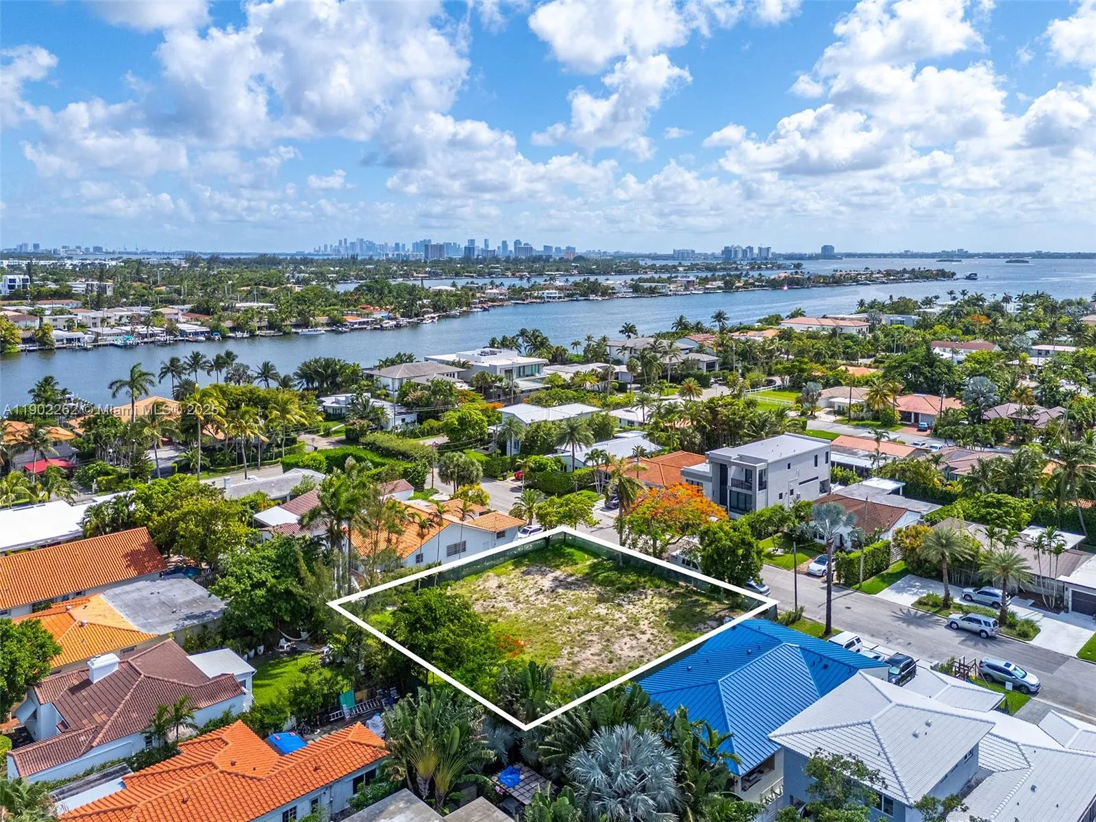 8821 and 8835 Froude Ave, Surfside FL 33154