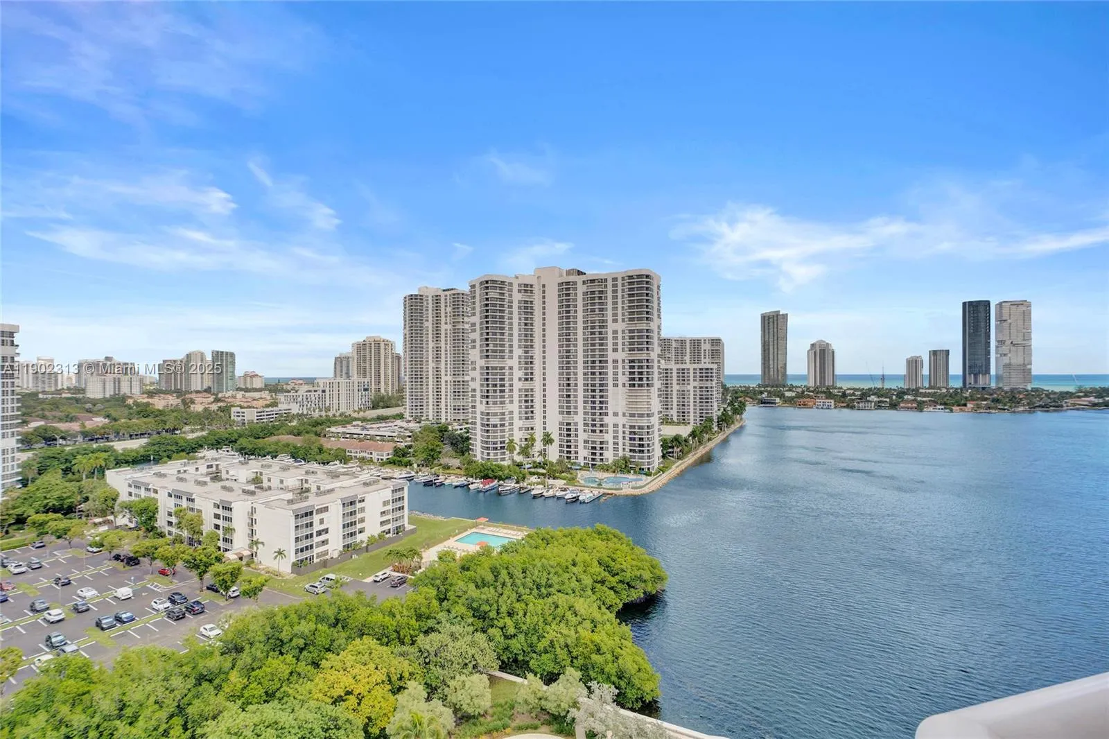 3370 Hidden Bay Dr # 1702, Aventura FL 33180
