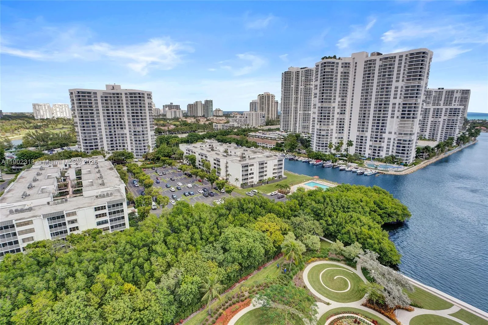 3370 Hidden Bay Dr # 1702, Aventura FL 33180