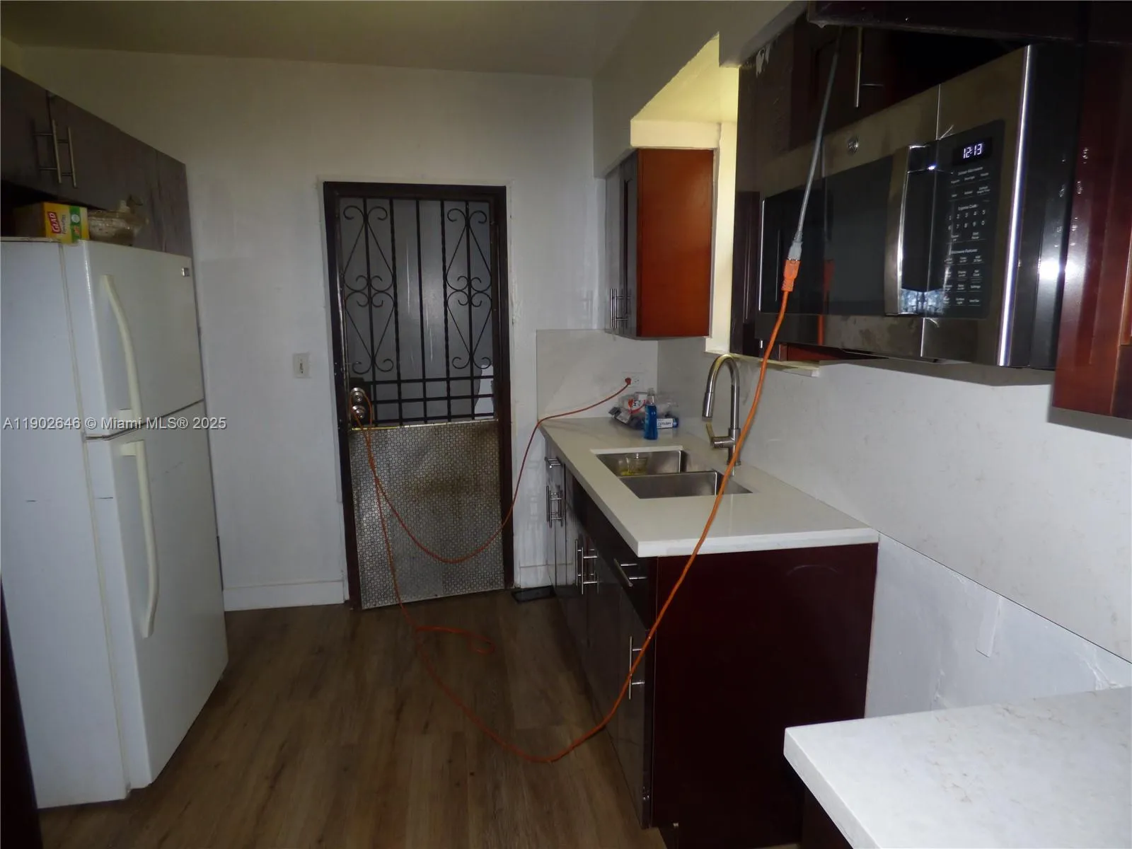 347 NW 42nd St, Miami FL 33127