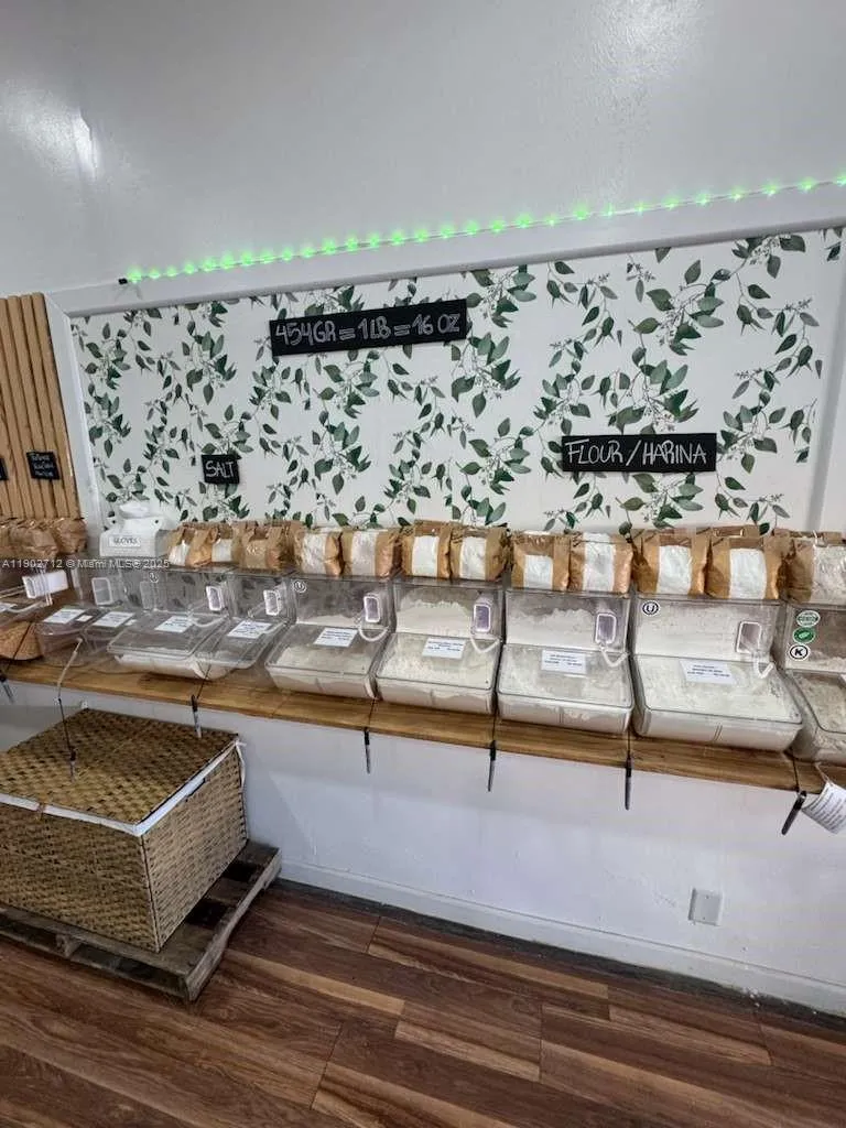 North Bay Village, Miami Beach FL 33141