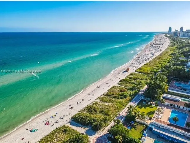 2555 Collins Ave # 2200, Miami Beach FL 33140
