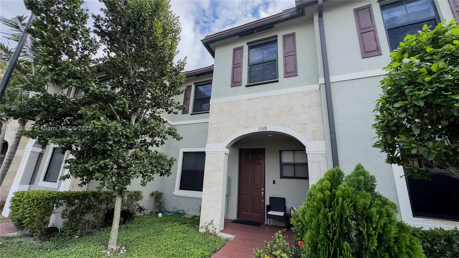 3318 W 106th Ter, Hialeah FL 33018