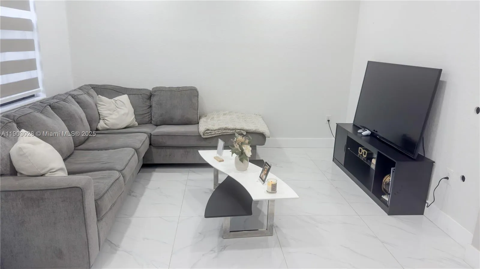 3318 W 106th Ter, Hialeah FL 33018
