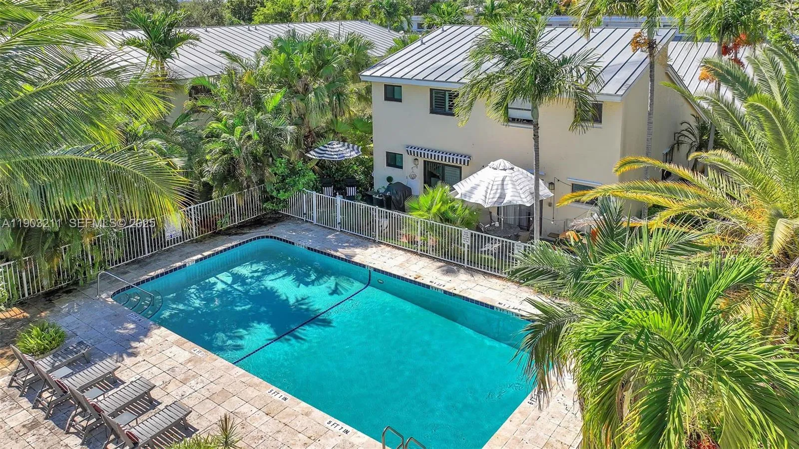 2 bedroom 2 bath for sale at 1455 Holly Heights Dr # 17, Fort Lauderdale FL 33304