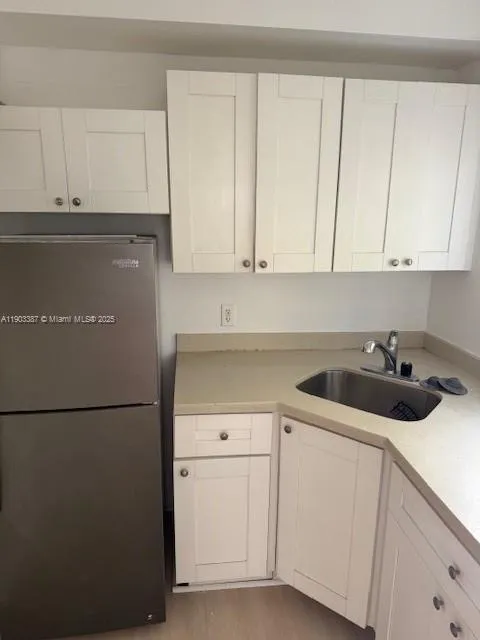 1 bath for sale at 1027 Euclid Ave # 5, Miami Beach FL 33139