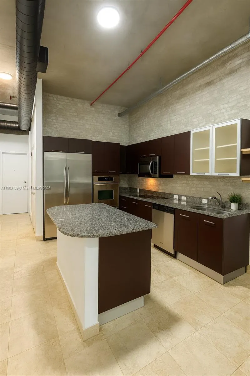 3029 NE 188th St # 324, Aventura FL 33180