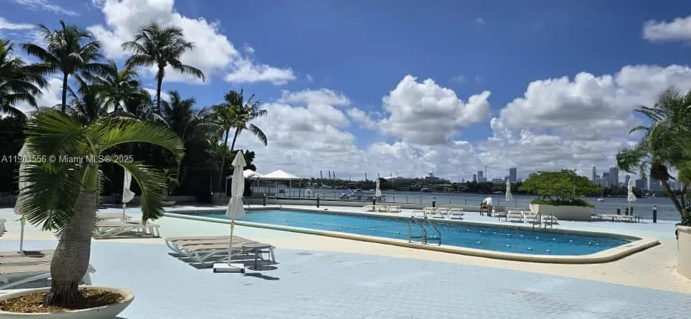 1200 West Ave # 412, Miami Beach FL 33139