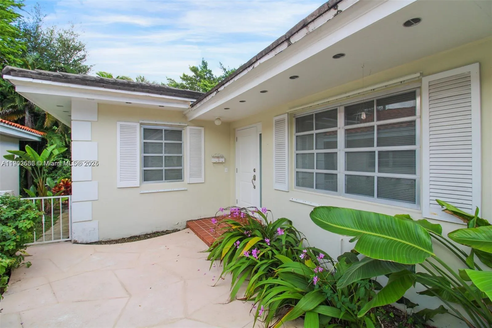 4241 Red Rd, Coral Gables FL 33134