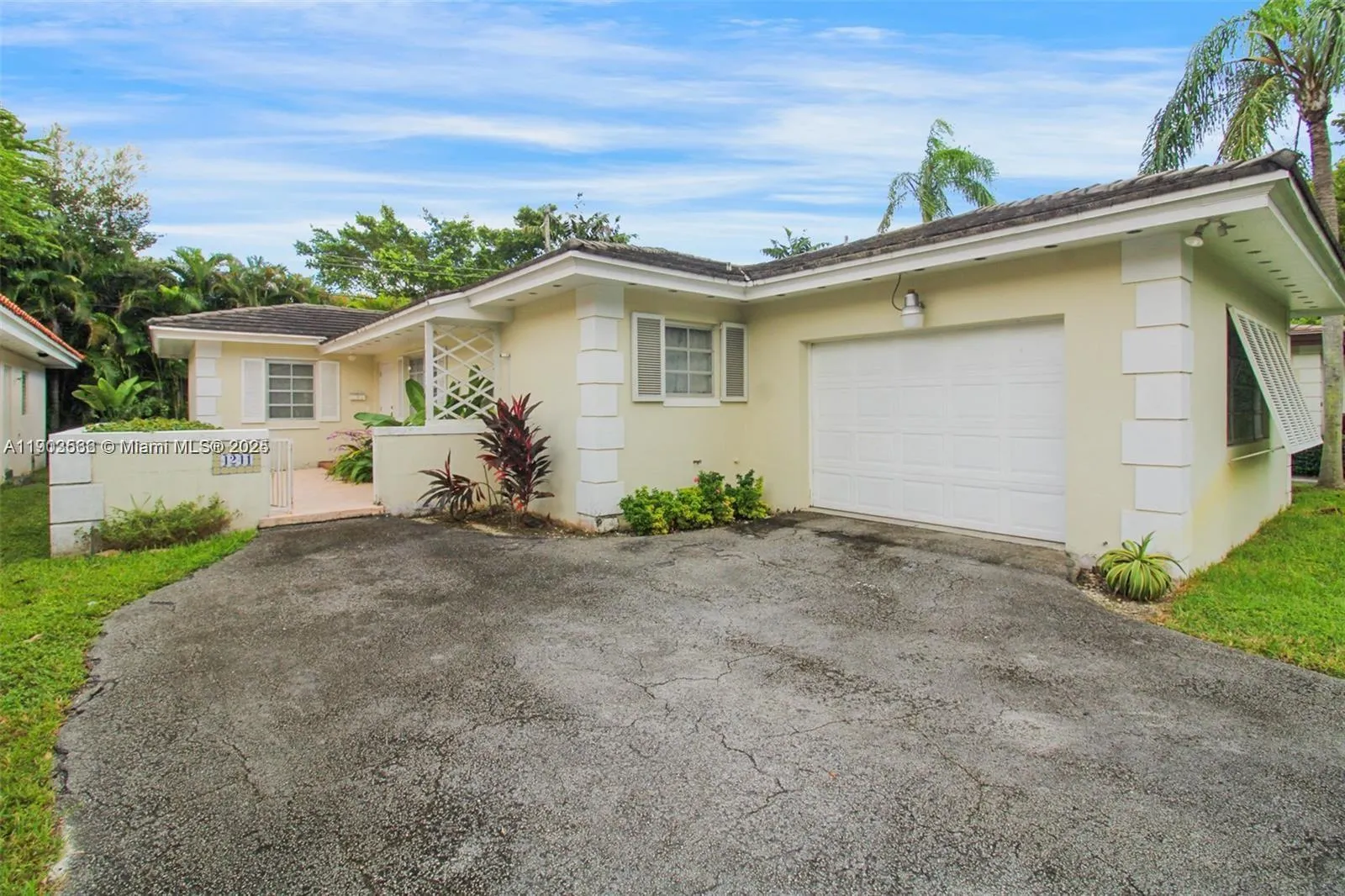 4241 Red Rd, Coral Gables FL 33134